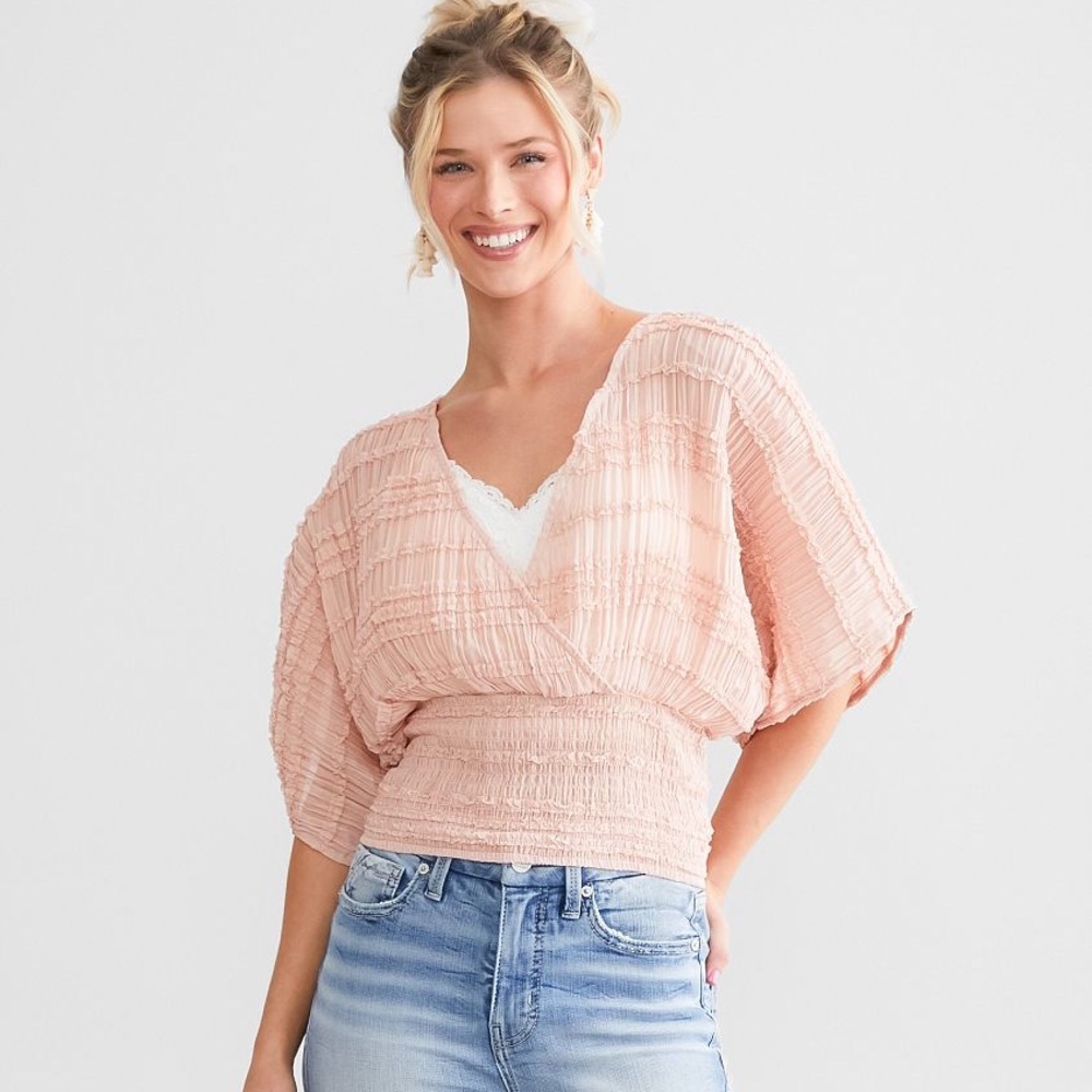 Fore Collection Buckle Pink Blush Pleated Ruffle Butterfly Top size Small‎